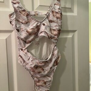 lululemon athletica Kids One Piece in Brown and White Swirl